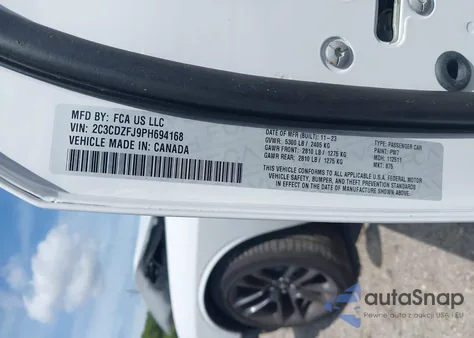 2023 Dodge Challenger R/T Scat Pack z USA, uszkodzony, nr VIN 2C3CDZFJ9PH694168